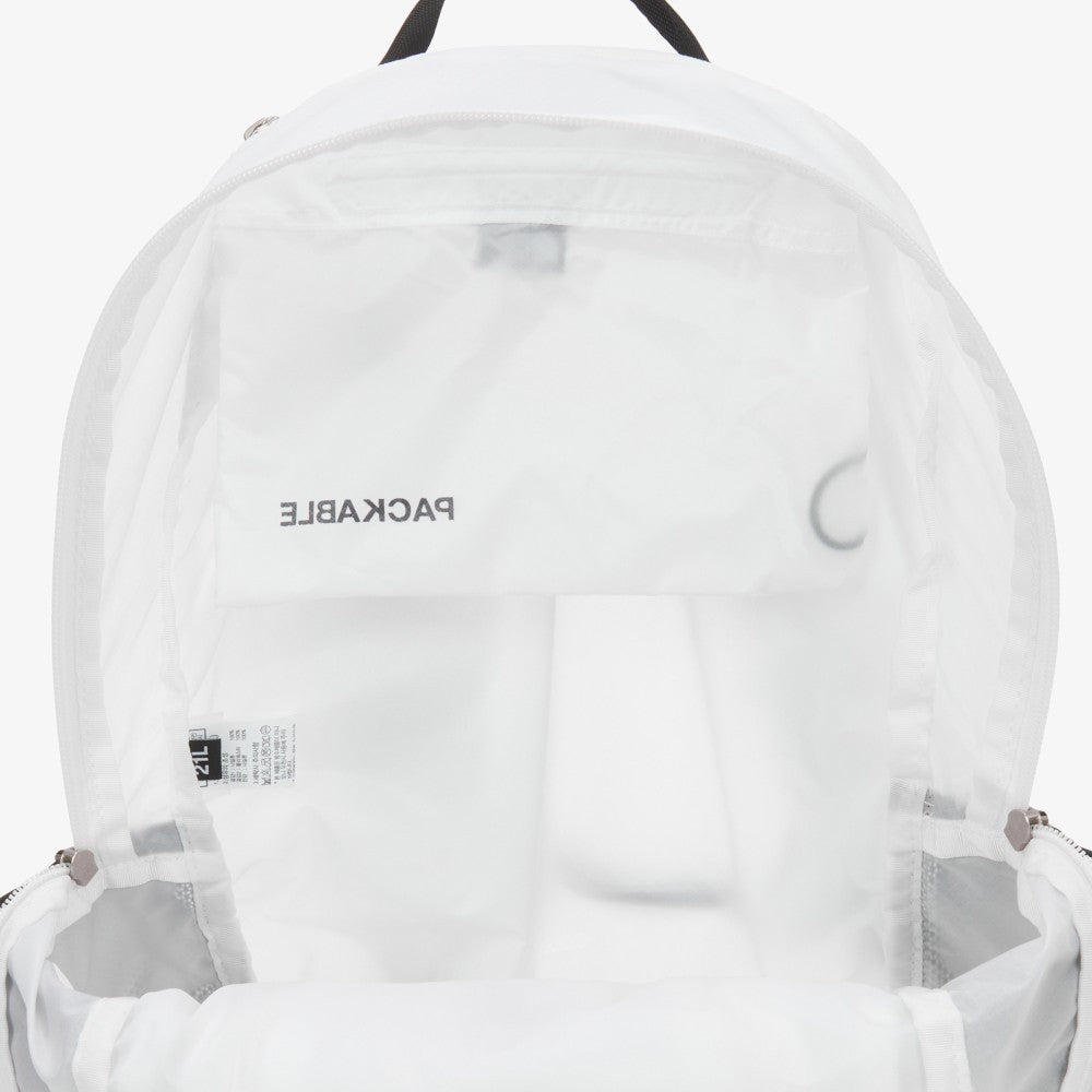 NEW THE NORTH FACE MINI SHOT UL 21L NM2DS25B BACKPACK WHITE